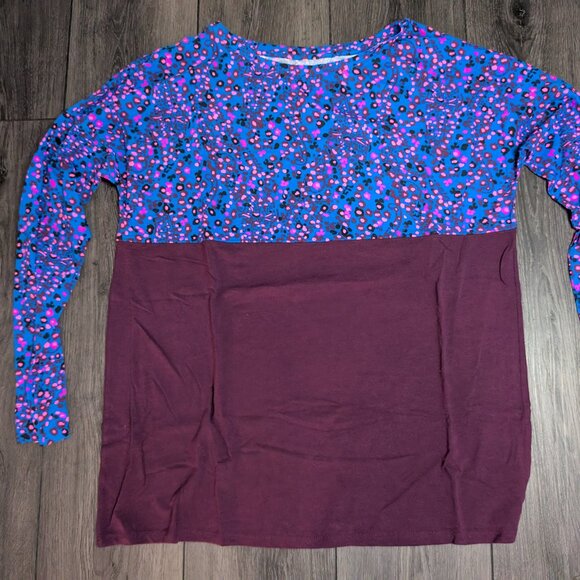 Lilly Pulitzer Tops - Lilly Pulitzer Finn Top Blue Flare Growl and Prowl Women's XL   NWOT